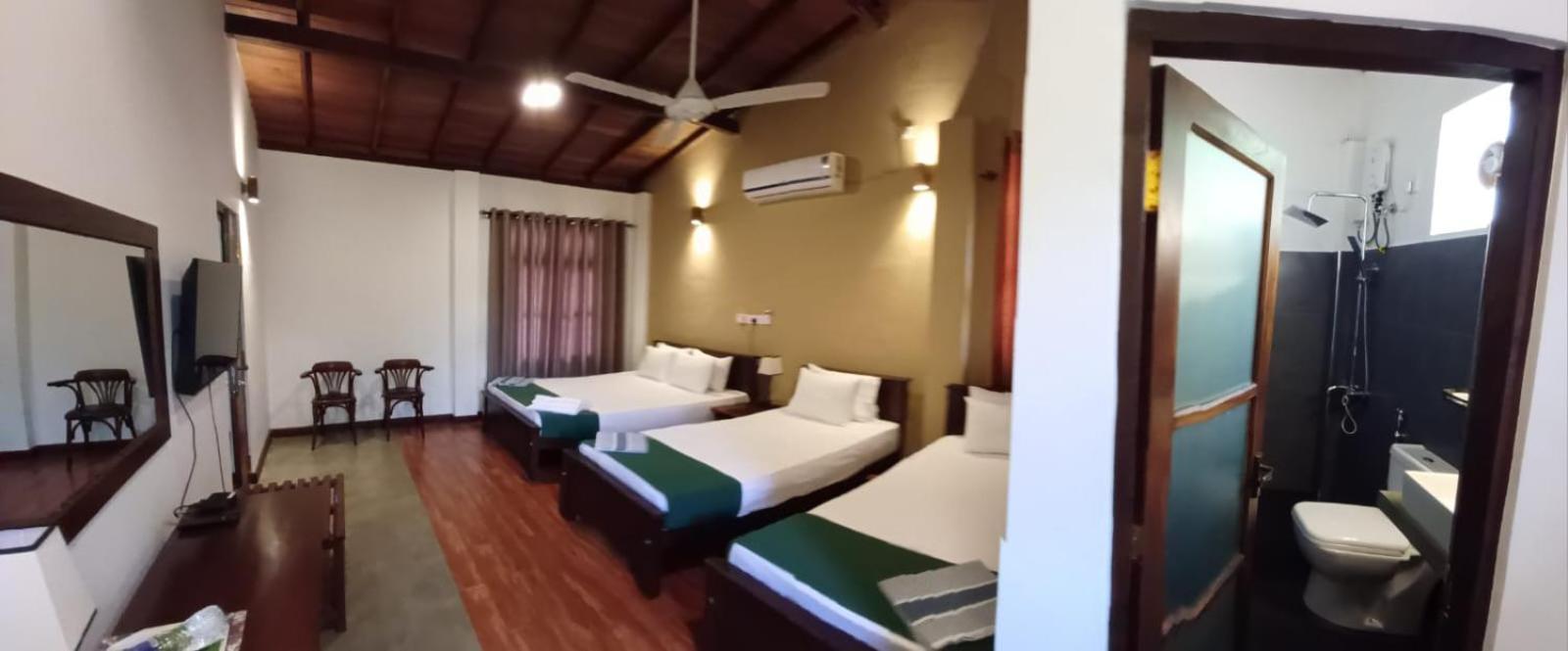 Forest Edge Villa Anurâdhapura Extérieur photo